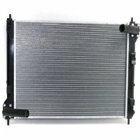 Radiador do motor de automóveis